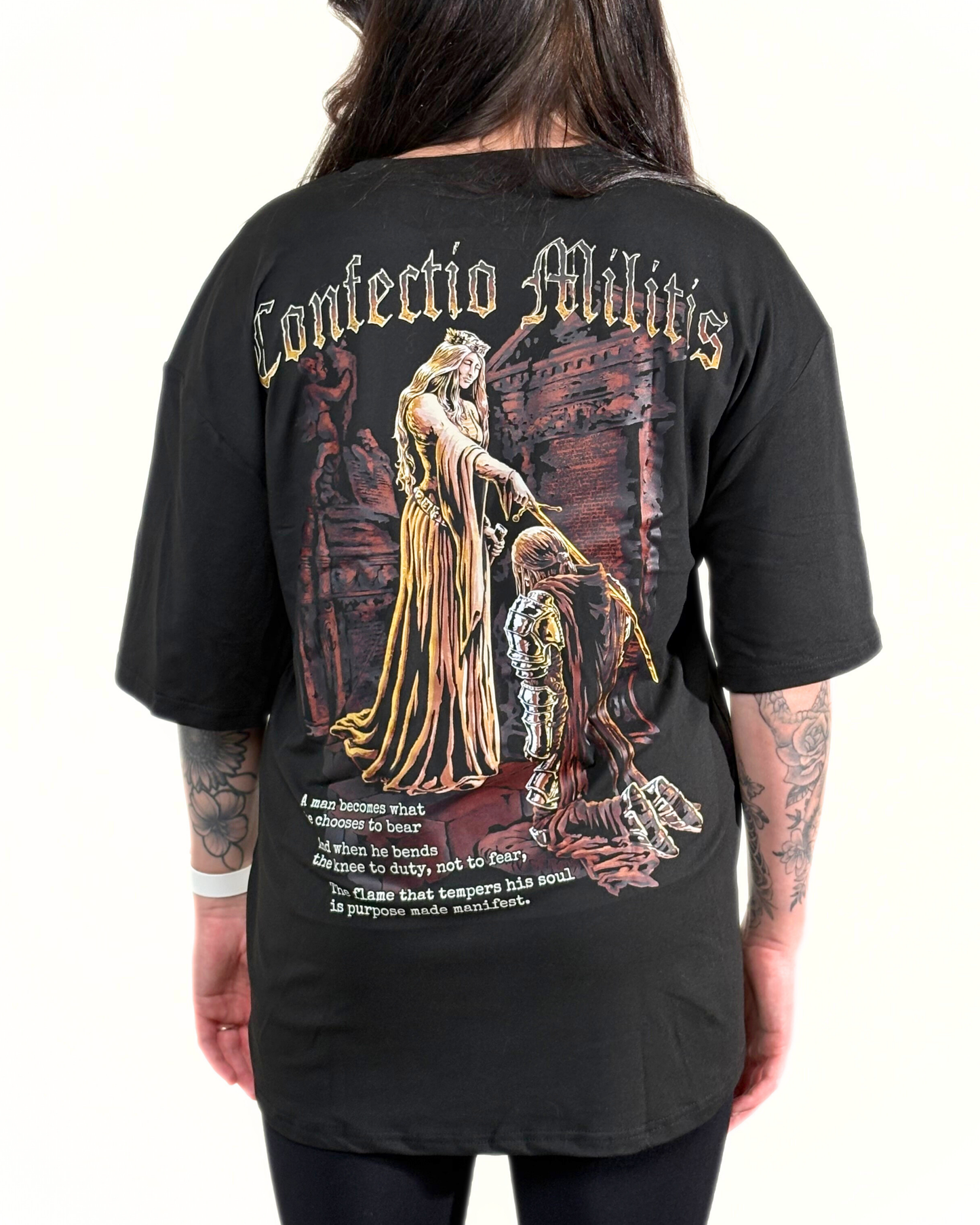 CONFECTIO MILITIS – Premium OVERSIZED T-Shirt