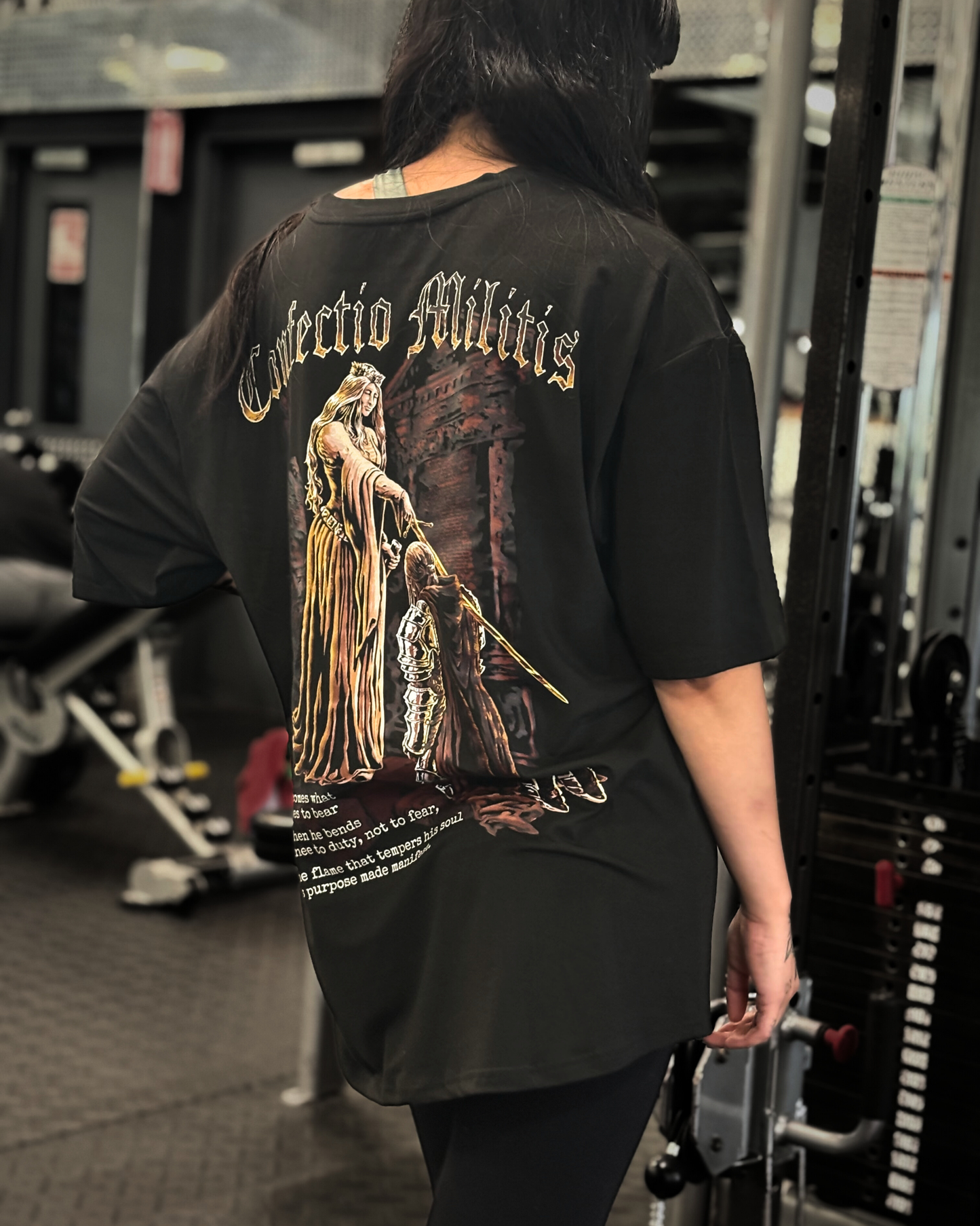 CONFECTIO MILITIS – Premium OVERSIZED T-Shirt