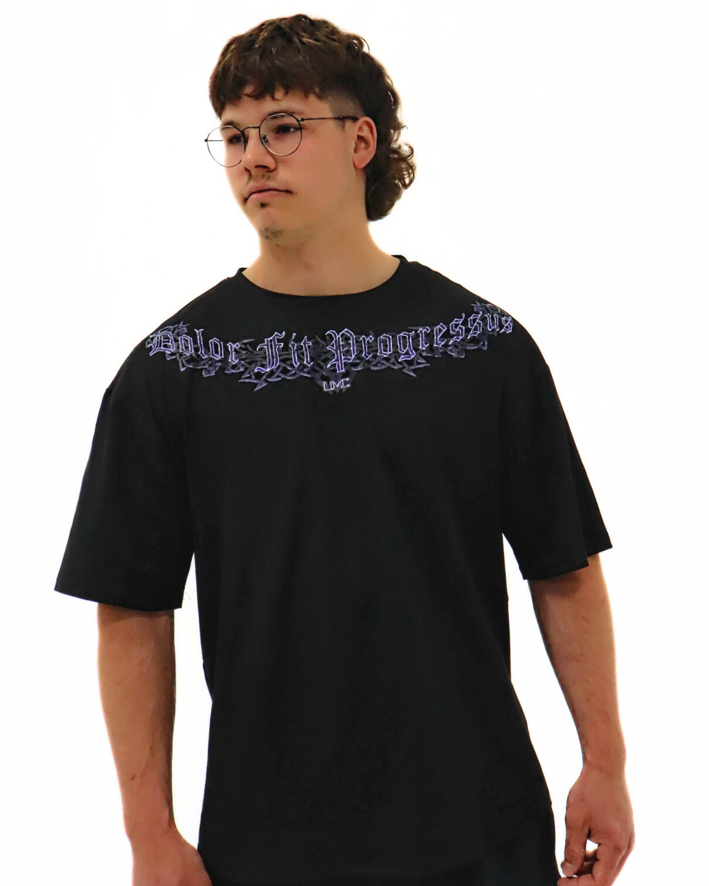 Tenebrae Quae Latent  – Premium OVERSIZED T-Shirt