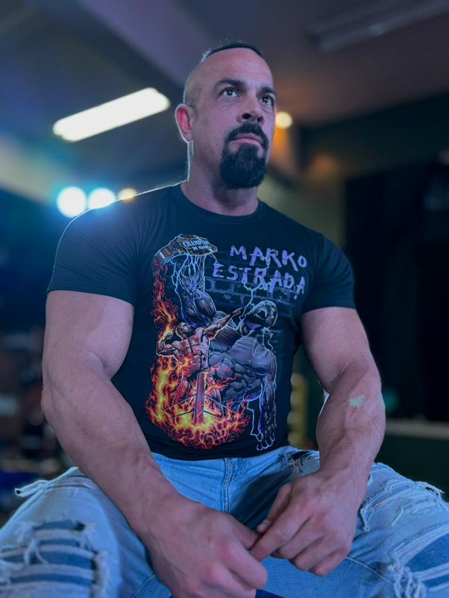 Marko Estrada, Champian du Mande : Graphic Tee